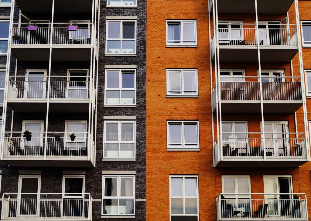 Dış Cephe Cam Temizliği 1 Apartman Temizligi